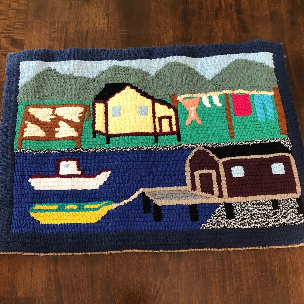 Placenta West Hand Hooked Mat "Fish on the Flake"